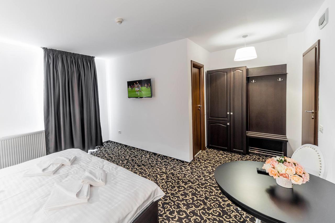 Hotel Complex Havana Tirgu Ocna Ngoại thất bức ảnh