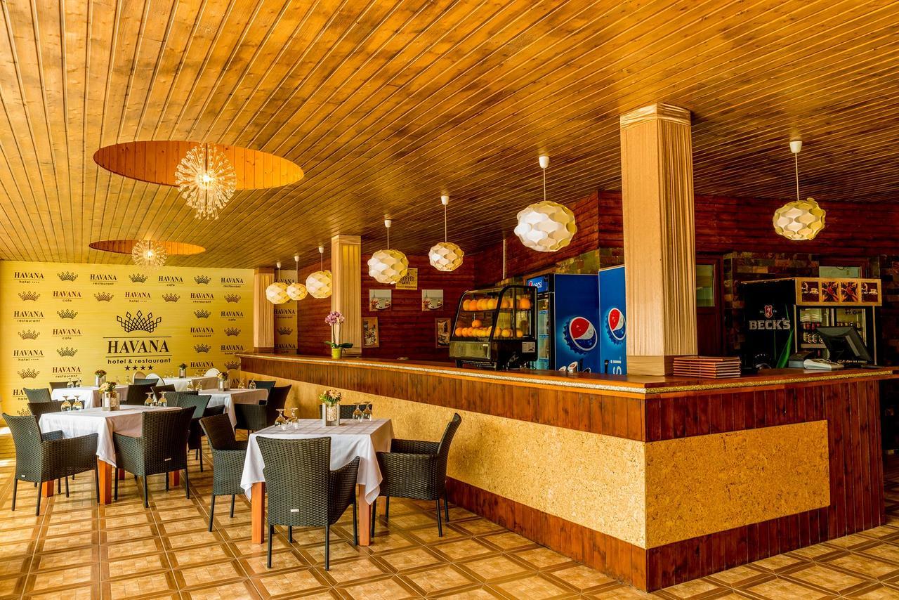 Hotel Complex Havana Tirgu Ocna Ngoại thất bức ảnh